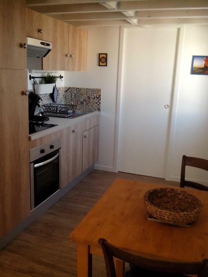 Appartement Tranquille au PANIER face à la mer à Marseille Extérieur photo