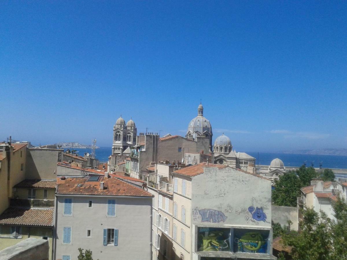 Appartement Tranquille au PANIER face à la mer à Marseille Extérieur photo