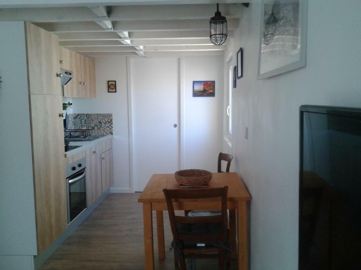 Appartement Tranquille au PANIER face à la mer à Marseille Extérieur photo