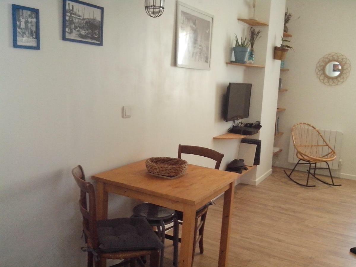 Appartement Tranquille au PANIER face à la mer à Marseille Extérieur photo